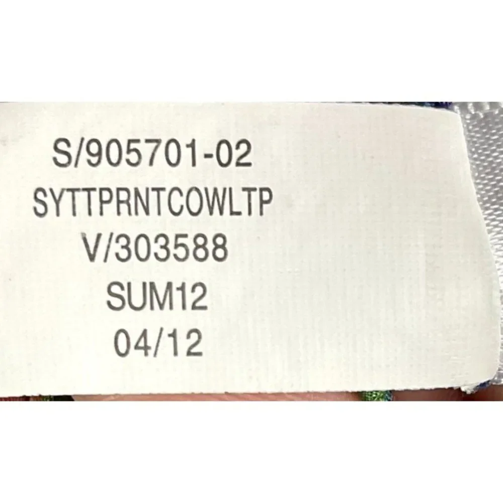 Banana Republic Trina Turk Collection 100% silk, cowl neck top, size 4 - Picture 11 of 11